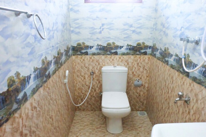 Room 19 of 41