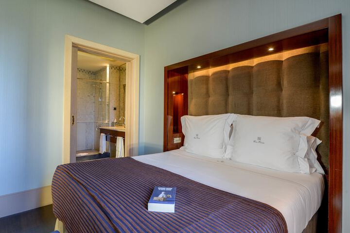 Room 12 of 81