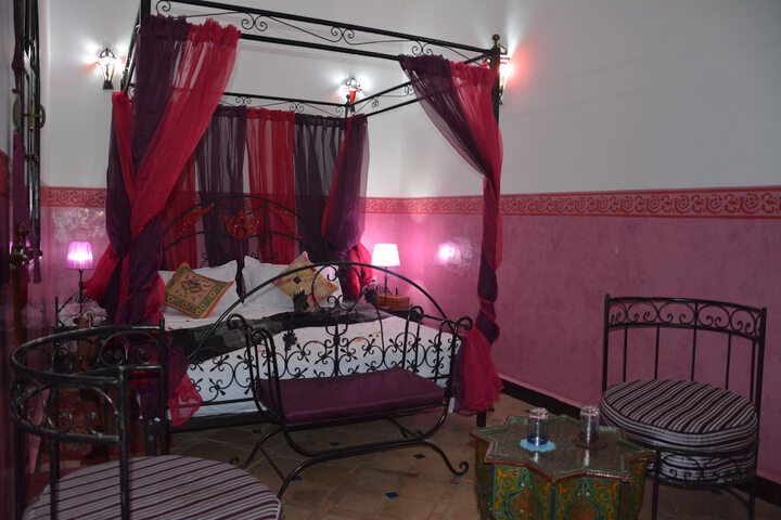 Room 25 of 88