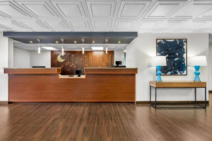 Guest Lobby