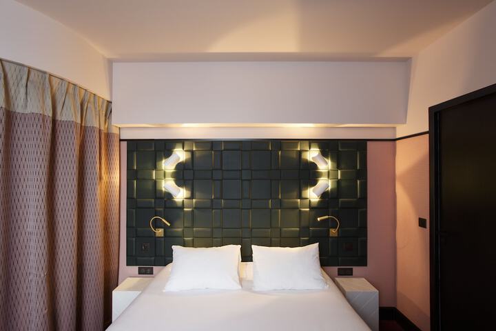 Room 20 of 86