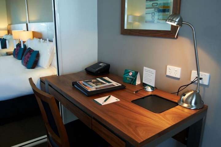 Room 7 of 25