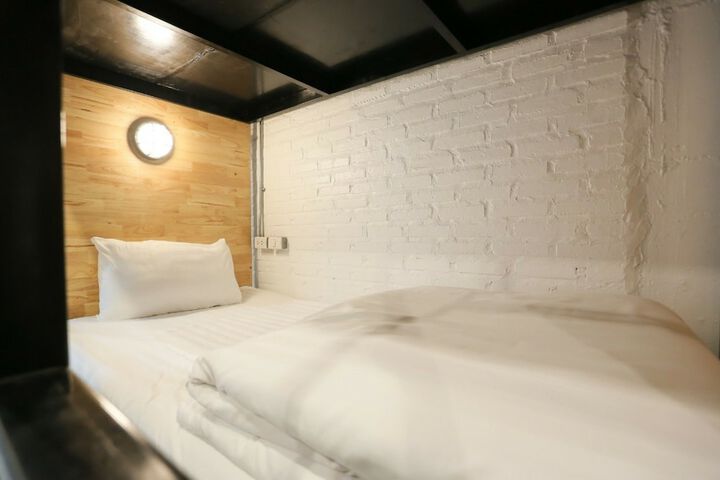 Room 60 of 105