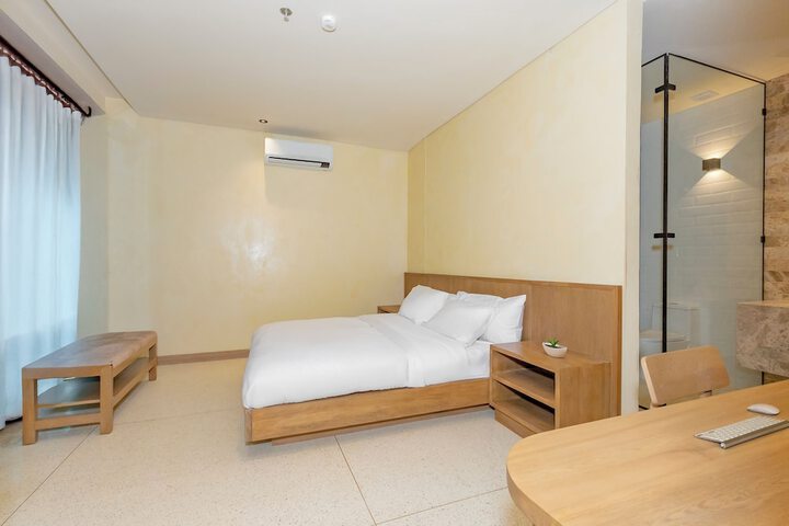 Room 28 of 45
