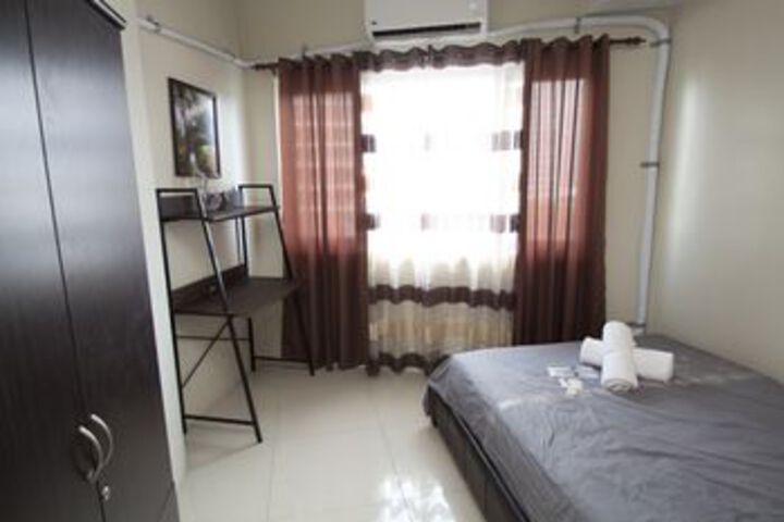 Room 19 of 68