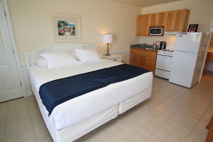 Room 12 of 48