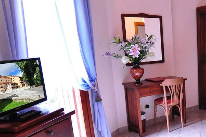 Room amenity