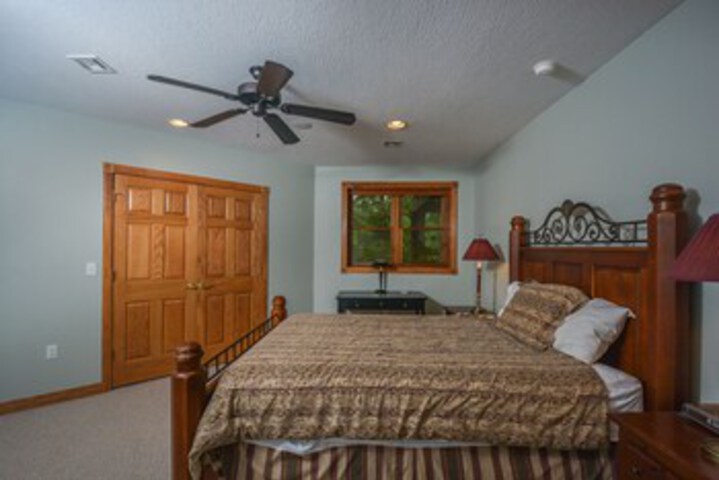 Room 47 of 54