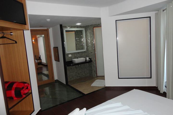 Room 13 of 59