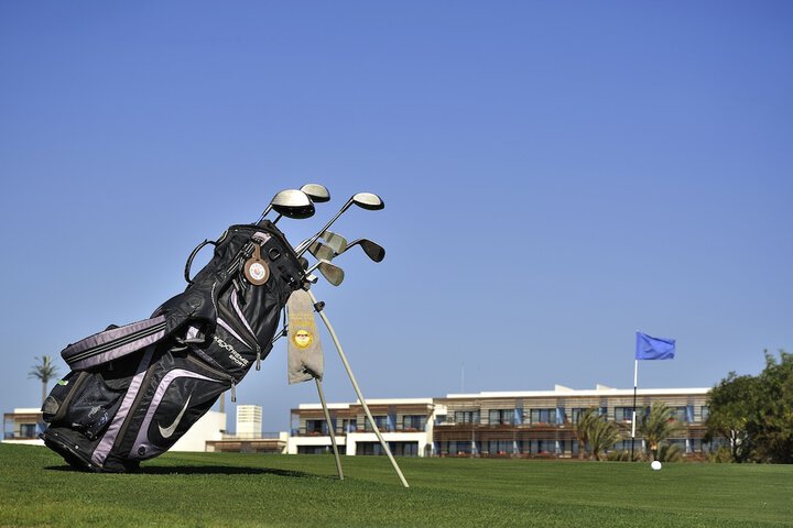 Golf 17 of 38