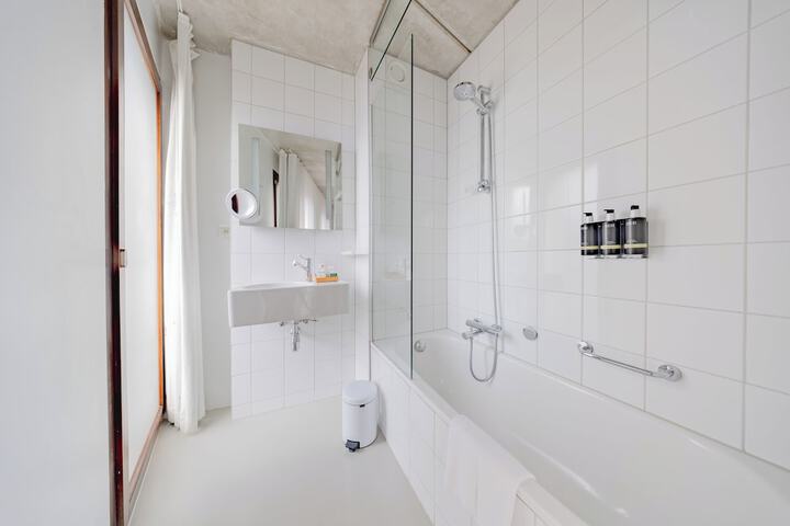 Bath Photo
