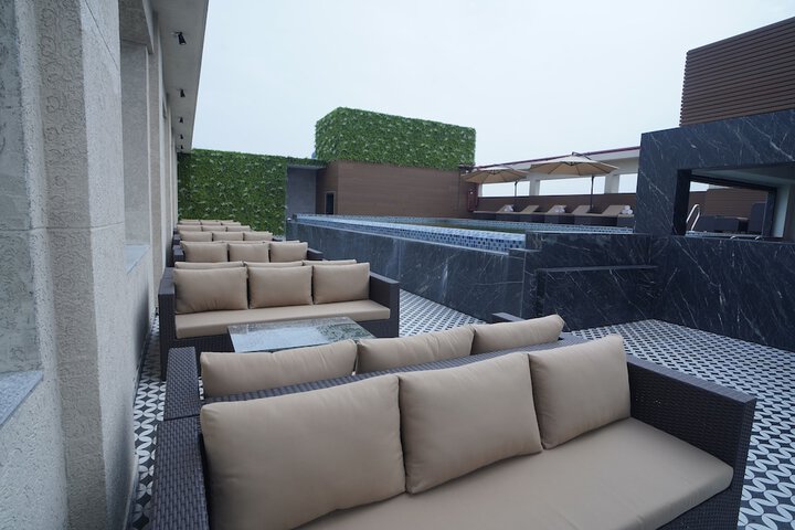 Pool 59 of 70