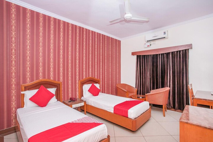 Room 44 of 69