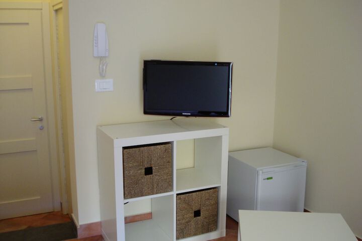 Room 42 of 66