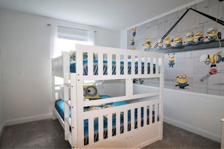 Room 9 of 53
