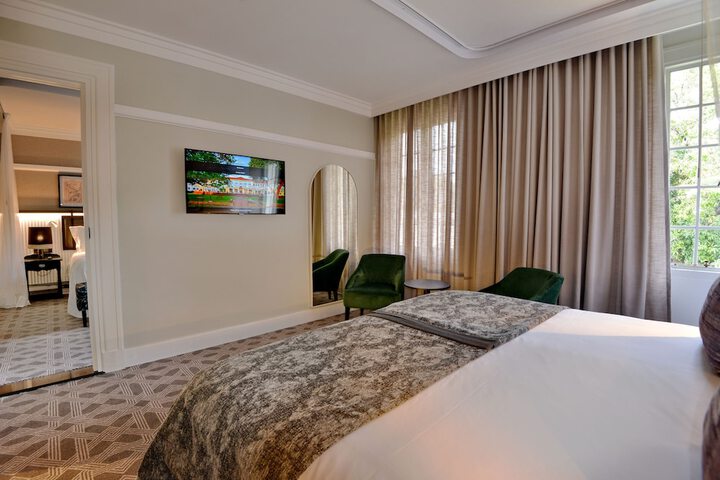 Room 32 of 130