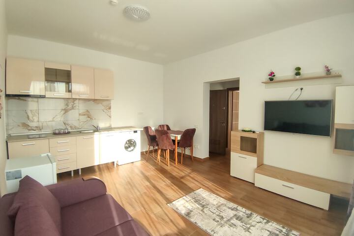 Room 14 of 20