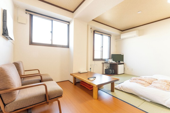 Room 15 of 91