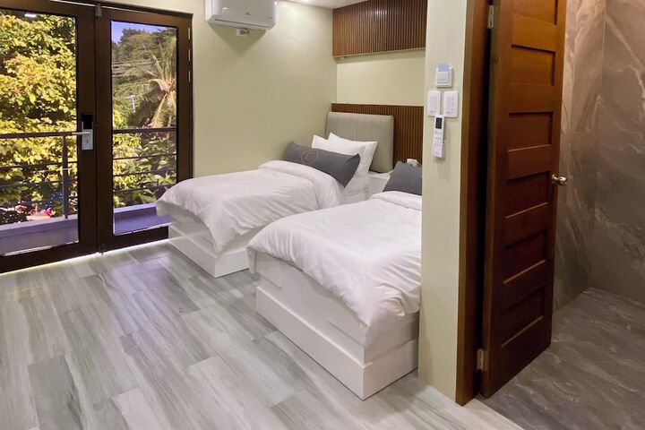 Room 14 of 54