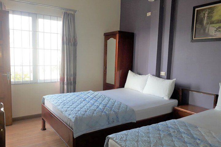 Room 8 of 37