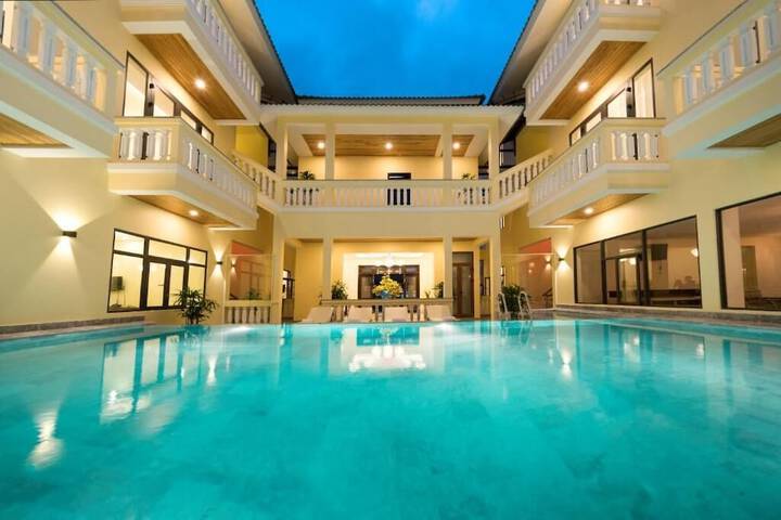 Pool 55 of 73