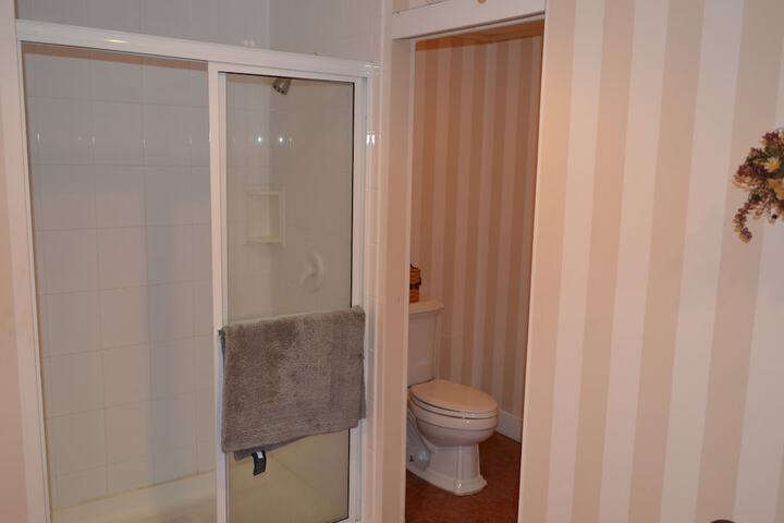 Room 6 of 22