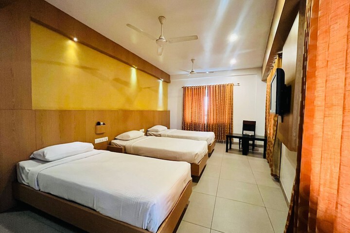 Room 8 of 55