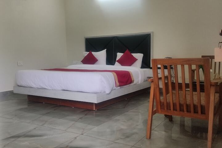 Room 7 of 42