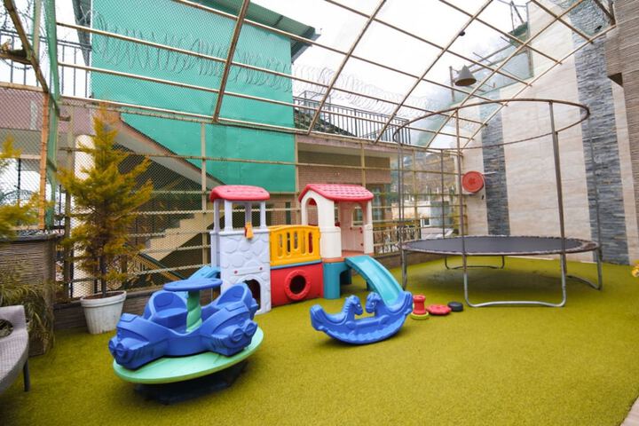 Childrens Activities 92 of 109