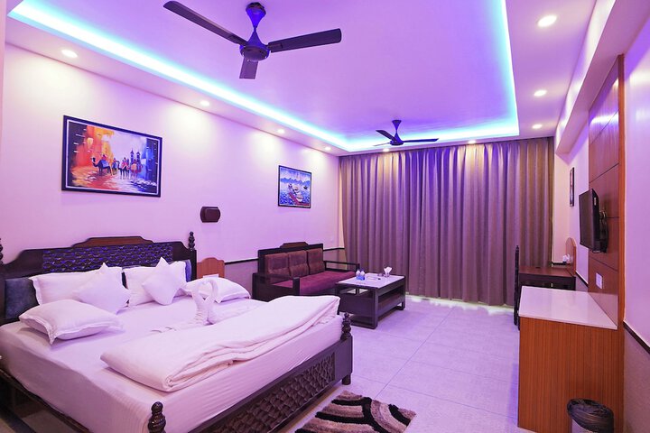 Room 18 of 72