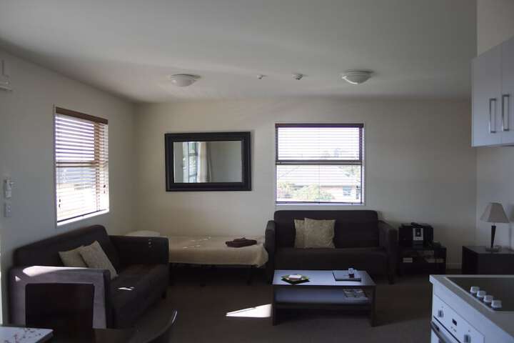 Room 12 of 19