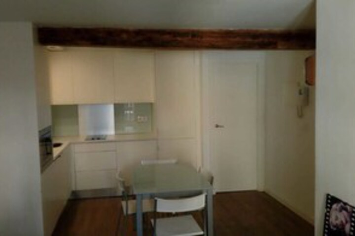 Room 13 of 49