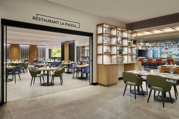 Dining 43 of 68