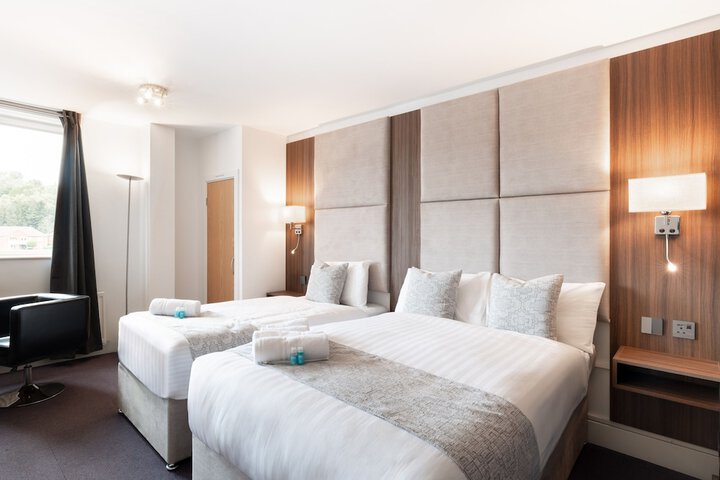 Room 5 of 34