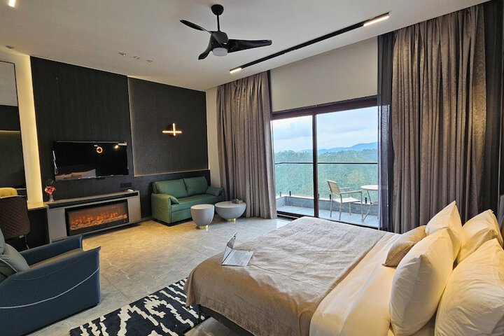 Room 16 of 55