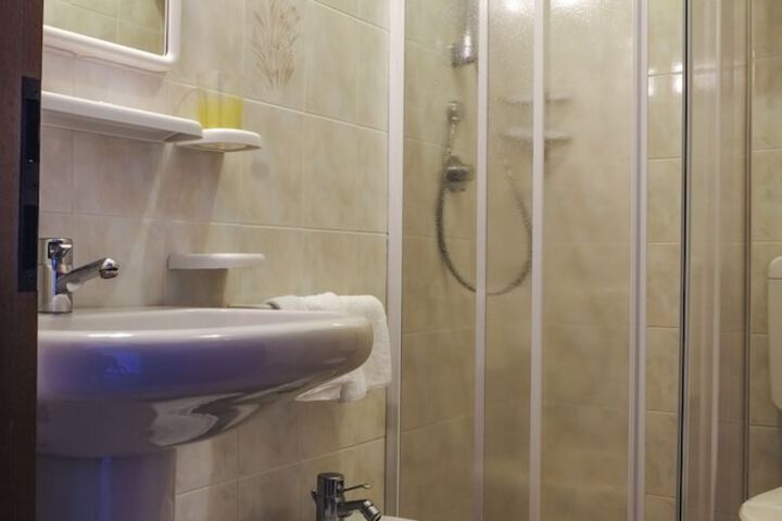 Bath Photo