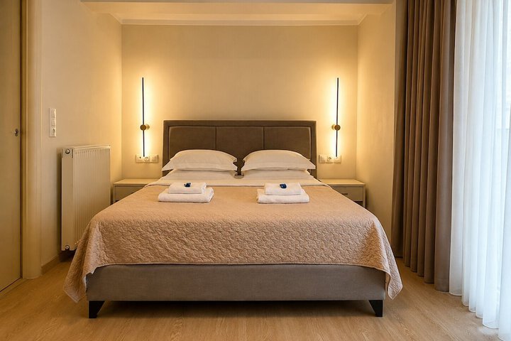 Room 10 of 28