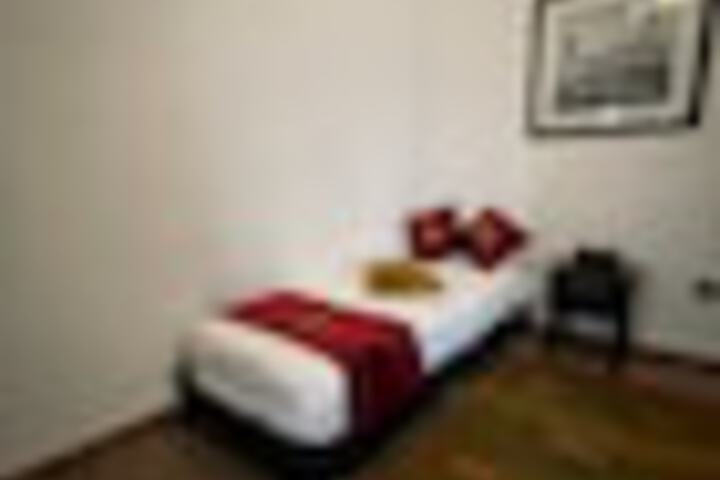 Room 41 of 435