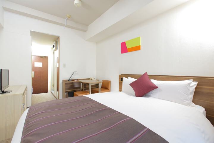 Room 14 of 34
