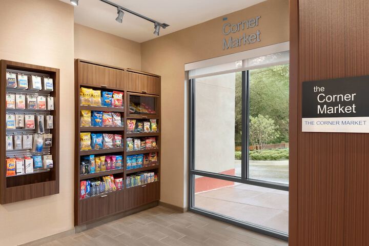 Fairfield Inn & Suites by Marriott Charlottesville Downtown / University Area