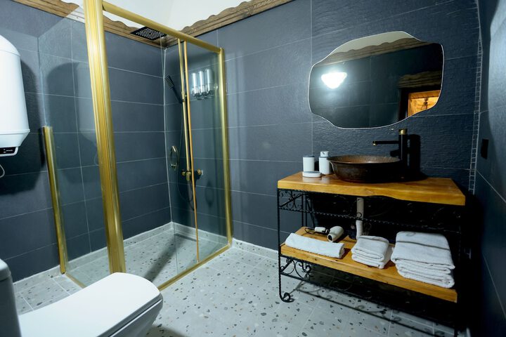 Room 89 of 121
