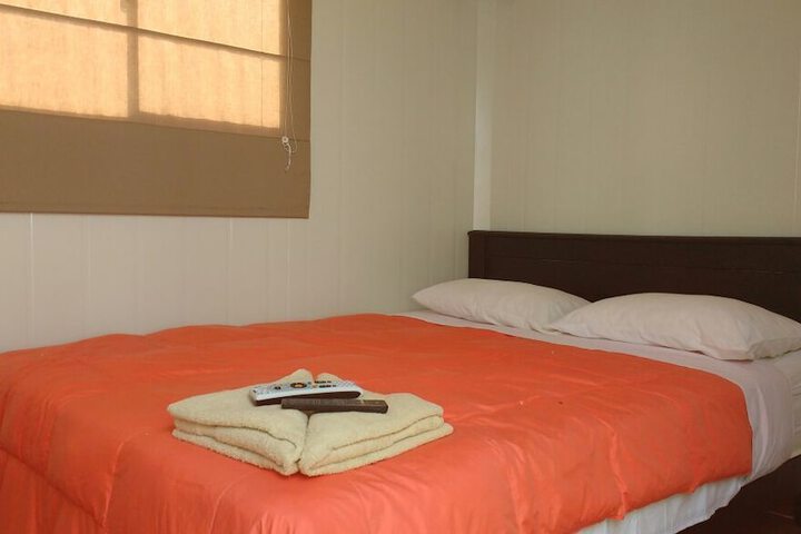 Room 3 of 20