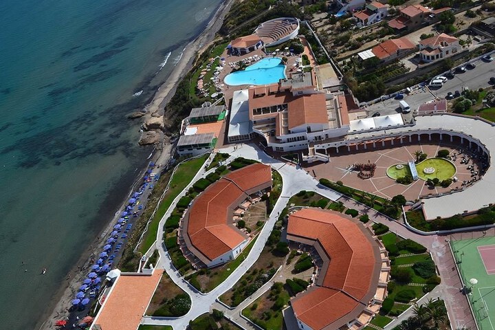 Hotel 16 of 16