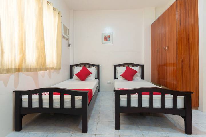Room 10 of 23