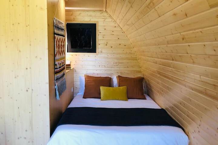 Room 37 of 78