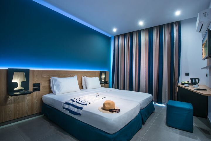 Room 4 of 78