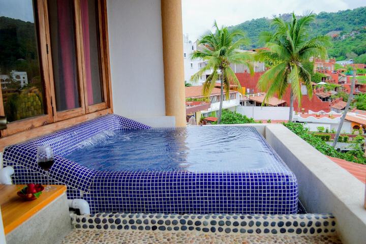 Hot Tub 55 of 71