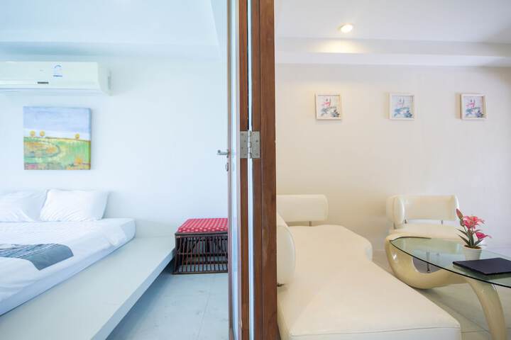 Room 89 of 105