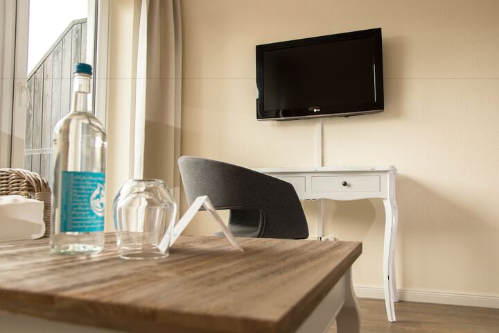 Room 25 of 138