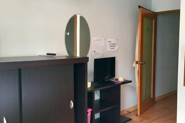 Room 26 of 59